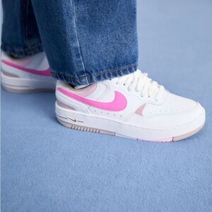 Nike NEW Gamma Force Womens White Playful Pink FZ3613-100 Sneakers 7.5 Platform